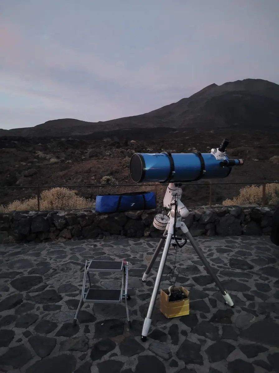 TEIDE BY NIGHT