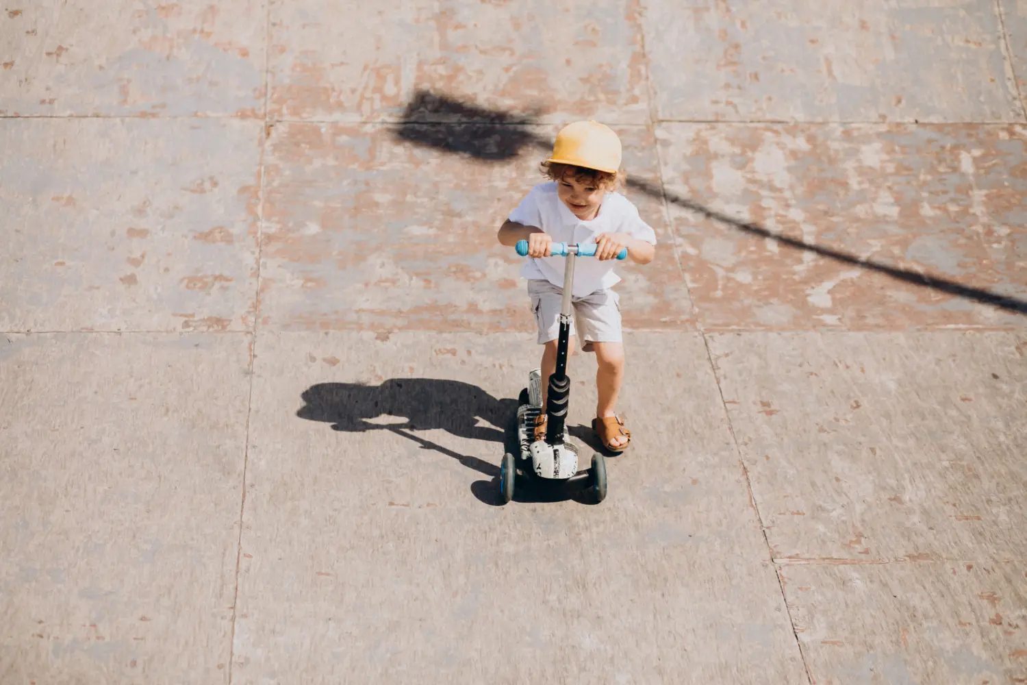 BIKE RENTAL: BICYCLES, ELECTRIC SCOOTERS, CITY BIKES