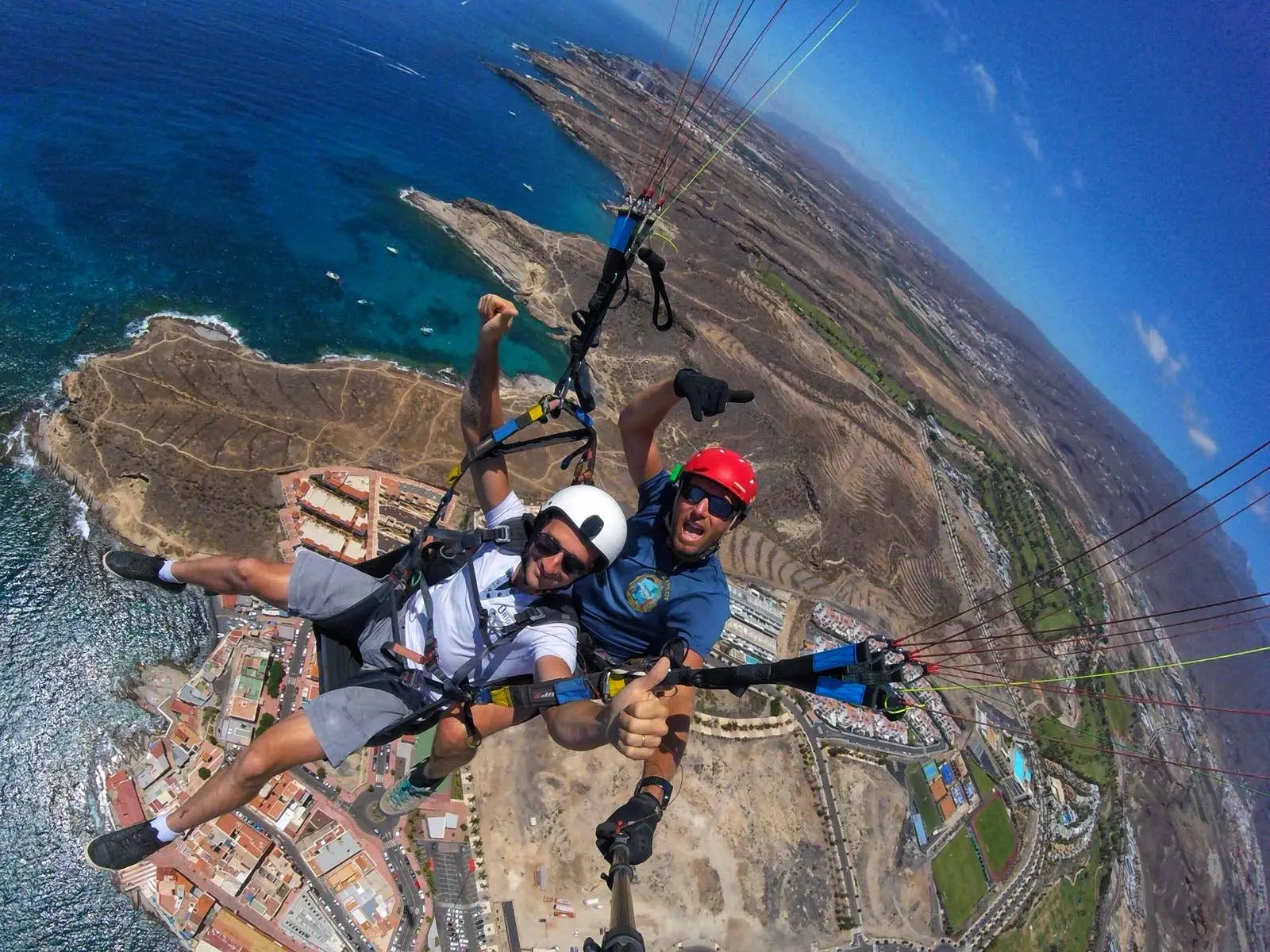 PARAGLIDING